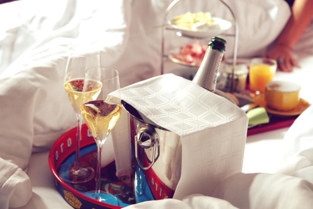 Saint Shermin Bed Breakfast & Champagne Wina Bagian luar foto